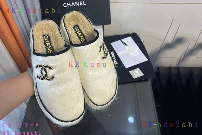 NEW 샤넬 신발 신상 C 682322