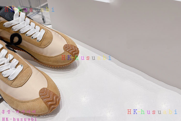 NEW 로에베 스니커즈 신상 L 555250