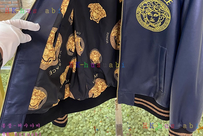 NEW 베르사체 가죽자켓 신상 V 552501