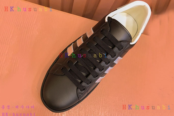 NEW 구찌 스니커즈 신상 GU 552418