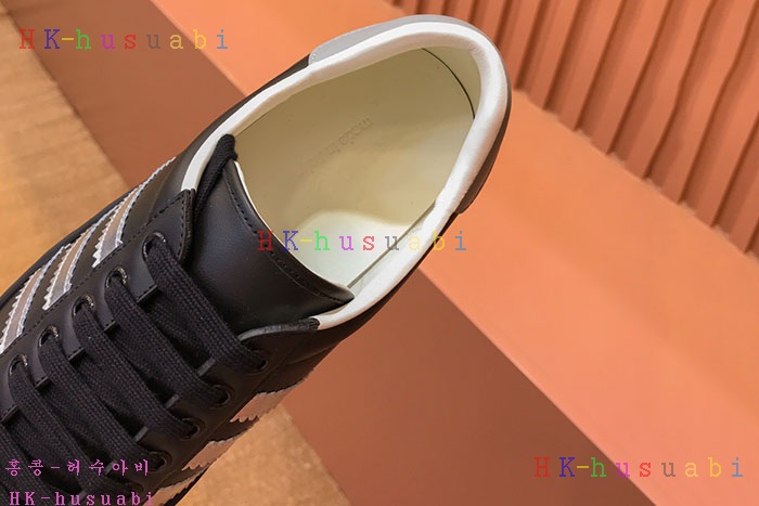 NEW 구찌 스니커즈 신상 GU 552418