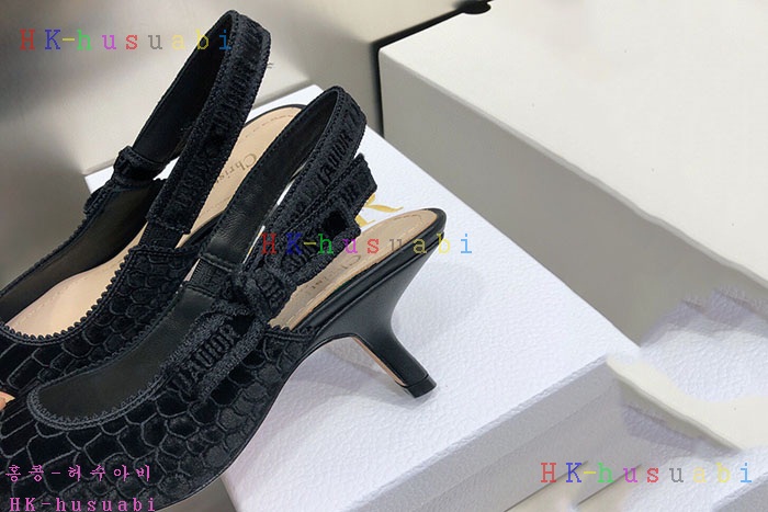 NEW 디올 신발 신상 DR 2524002