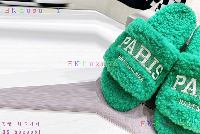 NEW 발렌시아가 신발 신상 B 924019