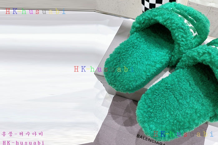NEW 발렌시아가 신발 신상 B 924019