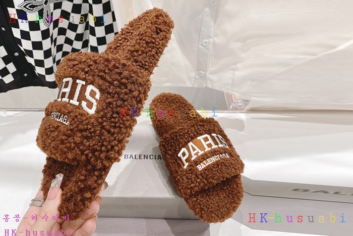 NEW 발렌시아가 신발 신상 B 924017