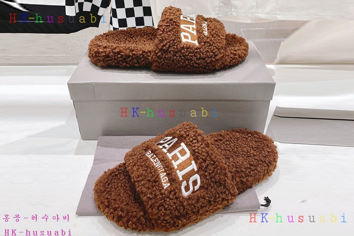NEW 발렌시아가 신발 신상 B 924017