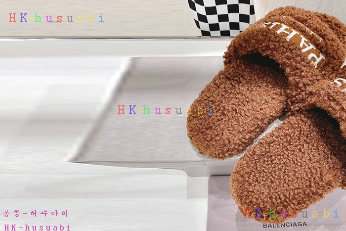 NEW 발렌시아가 신발 신상 B 924017