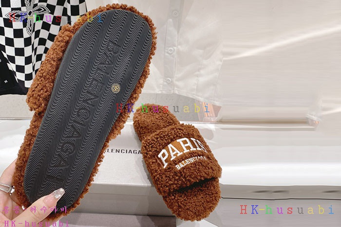 NEW 발렌시아가 신발 신상 B 924017