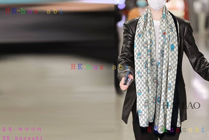 NEW 구찌 스카프 신상 GU 885229