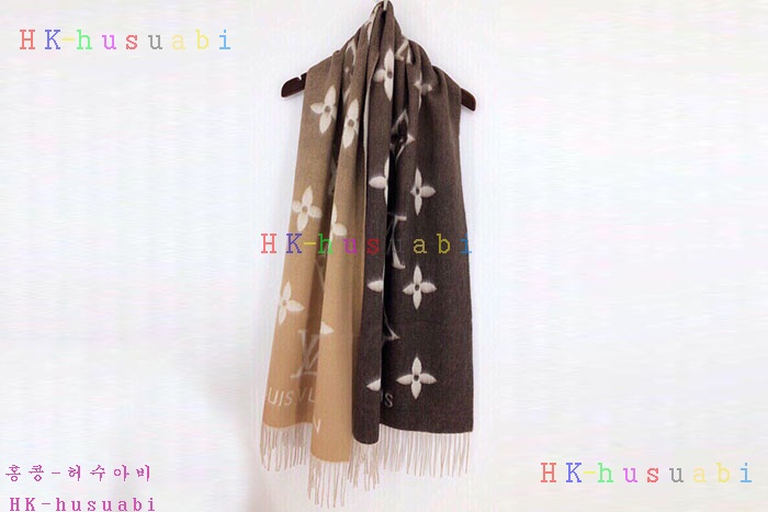 NEW 루이비통 스카프 신상 LV 885226
