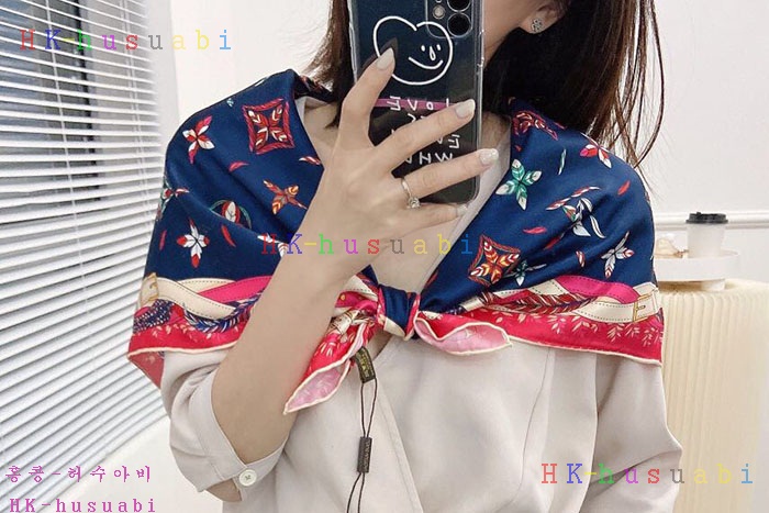 NEW 루이비통 스카프 신상 LV 885221