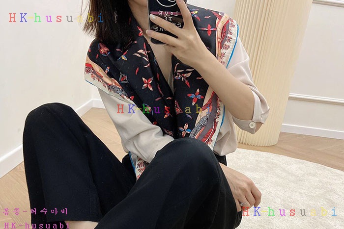 NEW 루이비통 스카프 신상 LV 885222