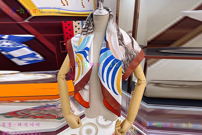NEW 에르메스 스카프 신상 H 722407