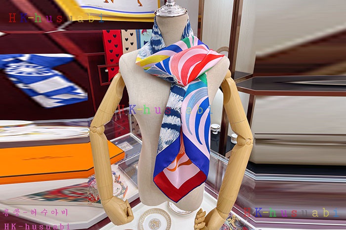 NEW 에르메스 스카프 신상 H 722408