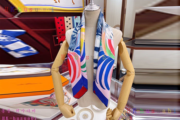 NEW 에르메스 스카프 신상 H 722408