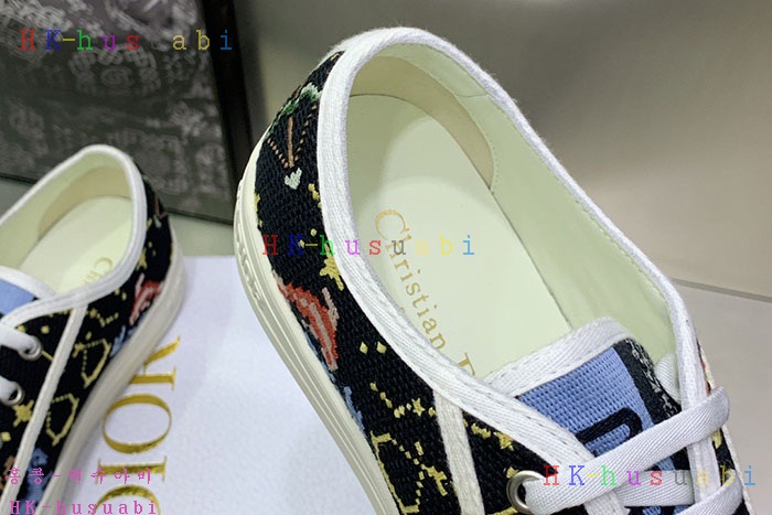 NEW 디올 스니커즈 신상 DR 923002
