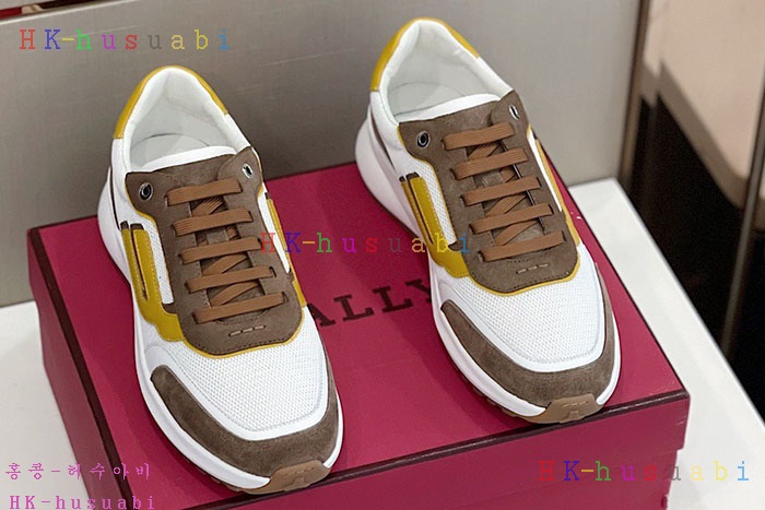 NEW 발리 스니커즈 신상 B 92402