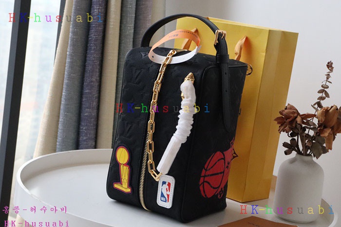 ★미러급★루이비통 LVXNBA 클록룸 돕 키트 M58515