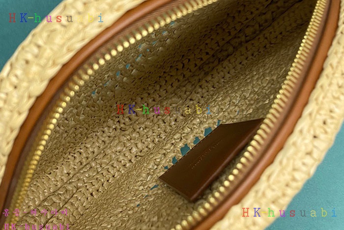 ★미러급★입생로랑 라피아 가죽  SAC ROND 백 685601