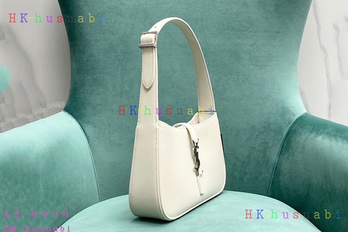 ★미러급★입생로랑 가죽 le5A7 모노그램 호보 숄더백 657228-4