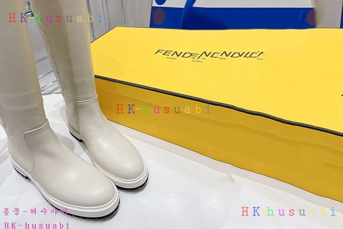 NEW 펜디 부츠 신상 FD 3424001