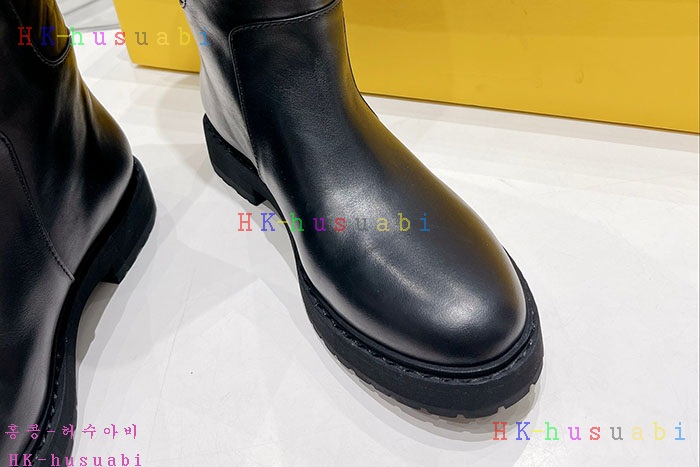 NEW 펜디 부츠 신상 FD 3424002