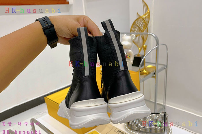 NEW 펜디 신발 신상 FD 3425602