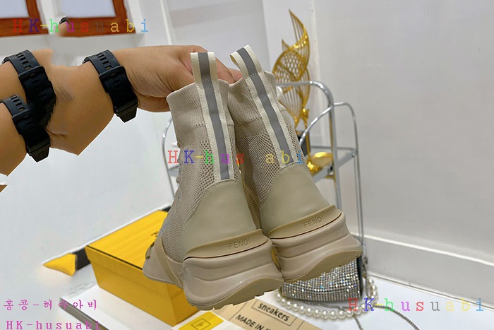 NEW 펜디 신발 신상 FD 3425604
