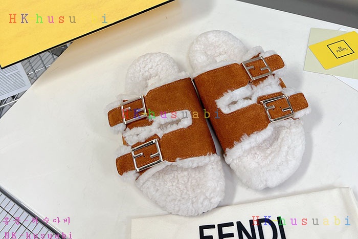 NEW 펜디 신발 신상 FD 3424004