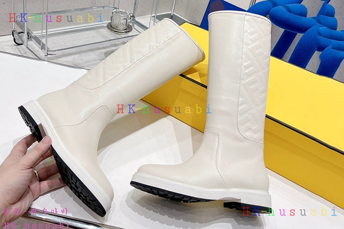 NEW 펜디 부츠 신상 FD 3424001