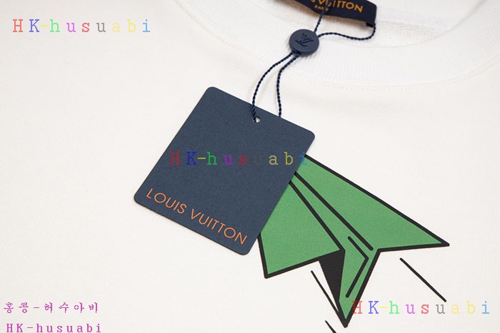 NEW 루이비통 맨투맨 신상 LV 663525