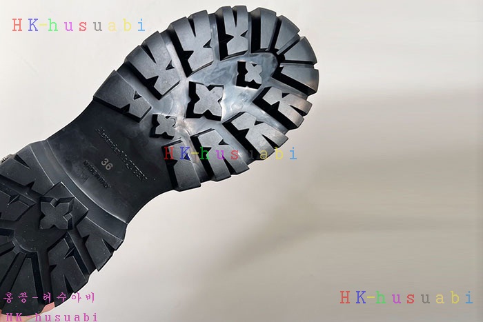 NEW 알렉산더 맥퀸 신발 신상 MQ 250010
