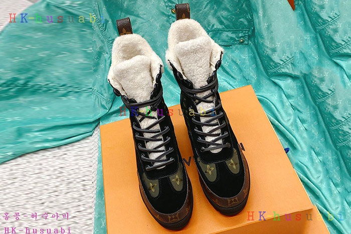 NEW 루이비통 부츠 신상 LV 283401
