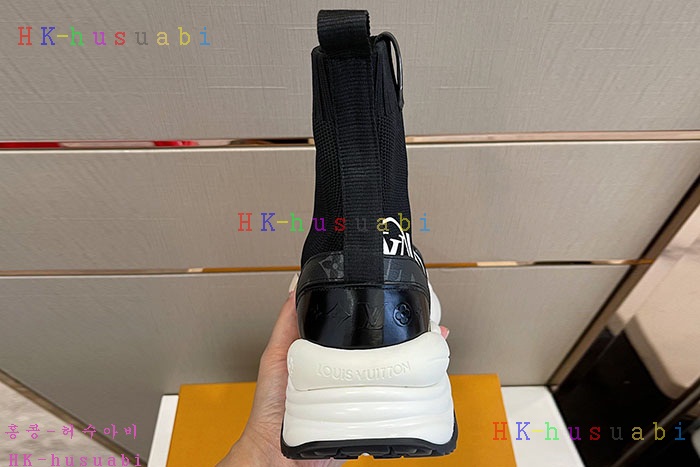NEW 루이비통 신발 신상 LV 969901
