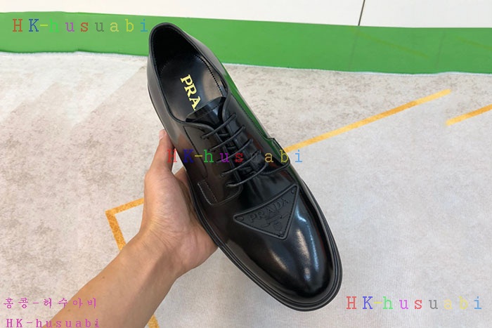 NEW 프라다 구두 신상 P 222405