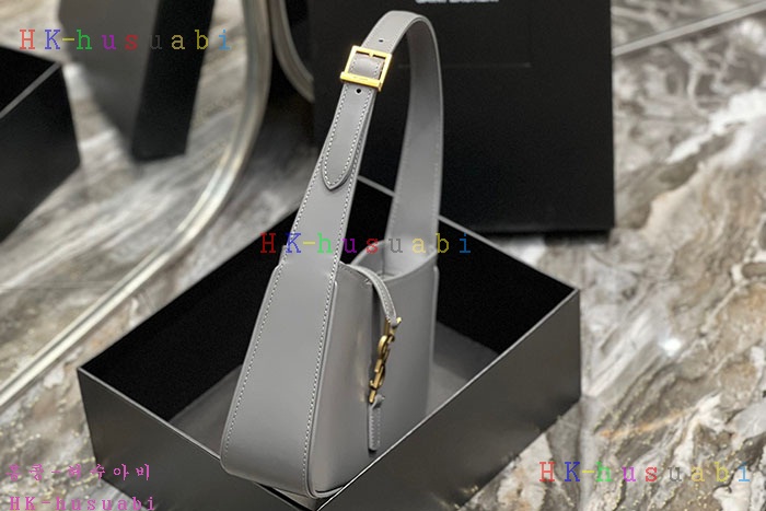 ★미러급★입생로랑 가죽 le5A7 모노그램 호보 숄더백 657228-11