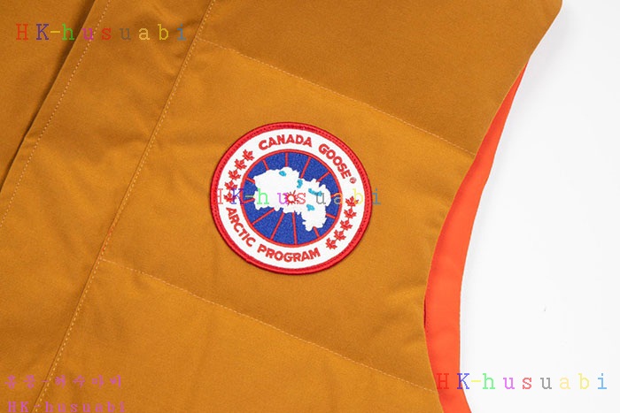 NEW 캐나다구스 패딩조끼 신상 C 722520