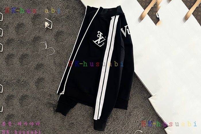 NEW 루이비통 집업 신상 LV 572100