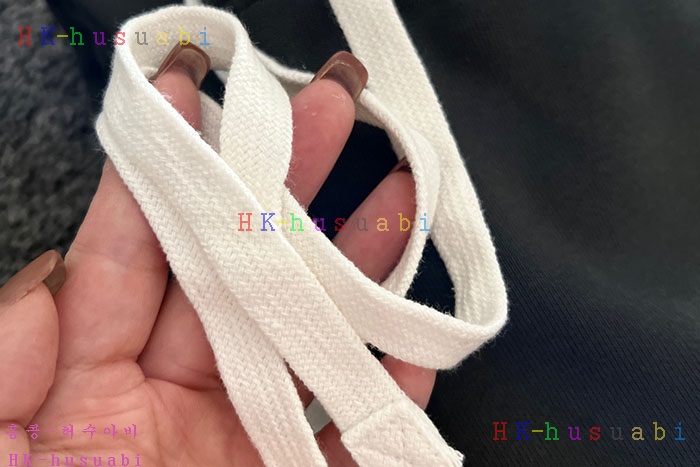 NEW 발렌시아가 바지 신상 B 682257