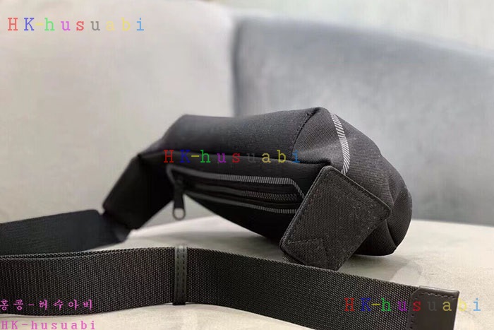 ★미러급★버버리 호스페리 프린트 나일론 캔버스 쏘니 범 백  80584821