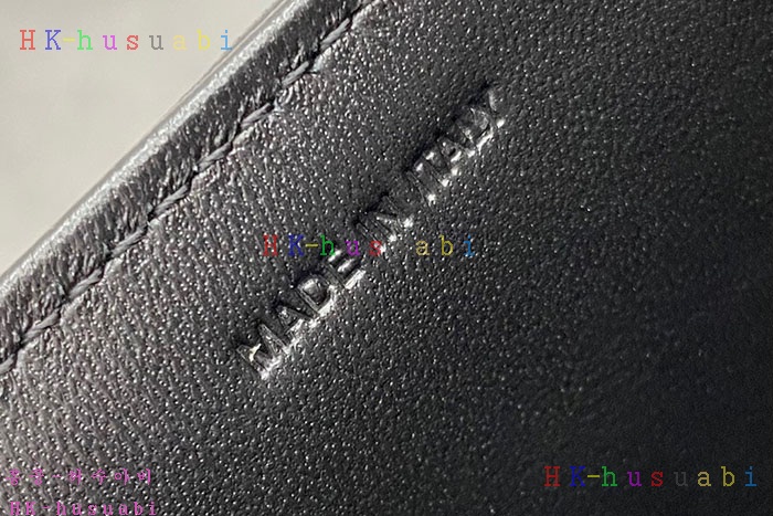 ★미러급★셀린느 모노크롬 마틀라세 체인 숄더백 111273-2