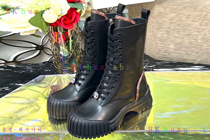 NEW 루이비통 부츠 신상 LV 884420
