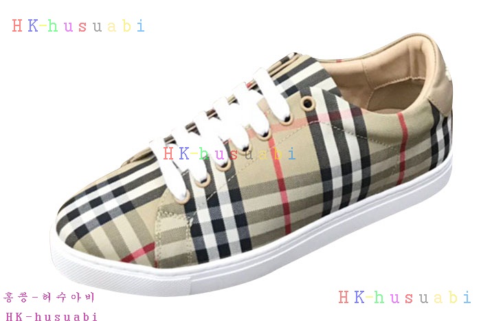 NEW 버버리 스니커즈 신상 BB  9654401