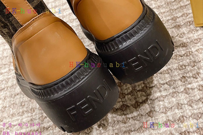 NEW 펜디 신발 신상 FD 8867001