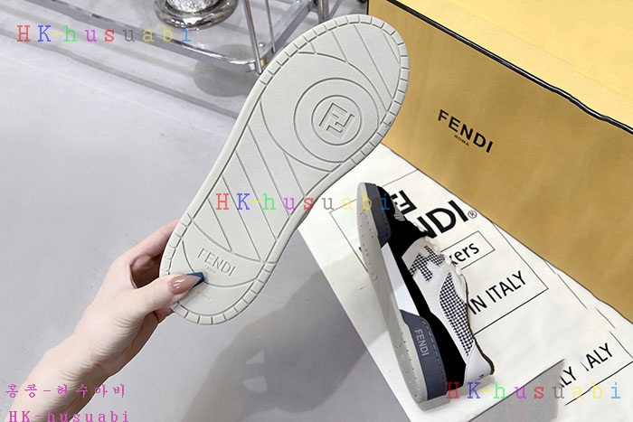 NEW 펜디 신발 신상 FD 88633354