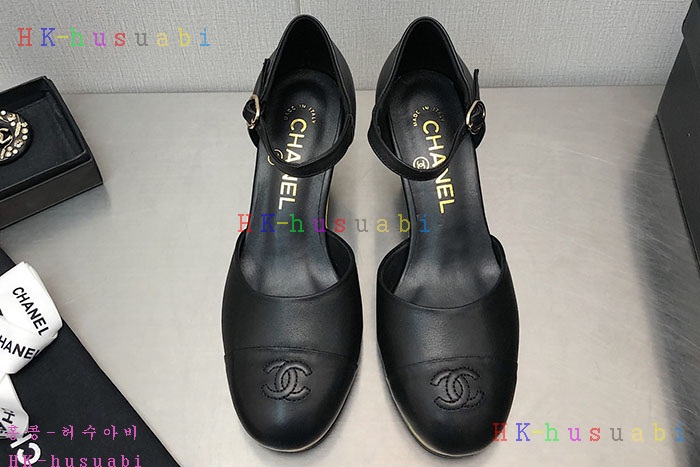 NEW 샤넬 신발 신상 C 683350