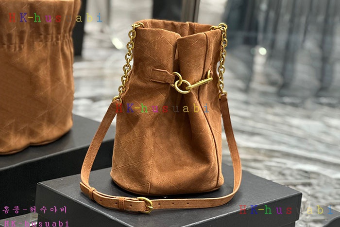 ★미러급★입생로랑  YSL 르 메일론 후크 버킷백 686310