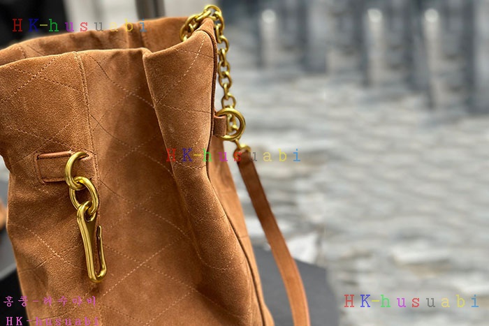 ★미러급★입생로랑  YSL 르 메일론 후크 버킷백 686310