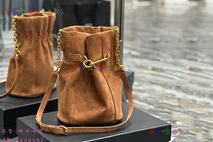 ★미러급★입생로랑  YSL 르 메일론 후크 버킷백 686310