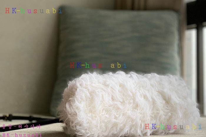 ★미러급★펜디 퍼스트 스몰  모헤어 울 8BP129-20